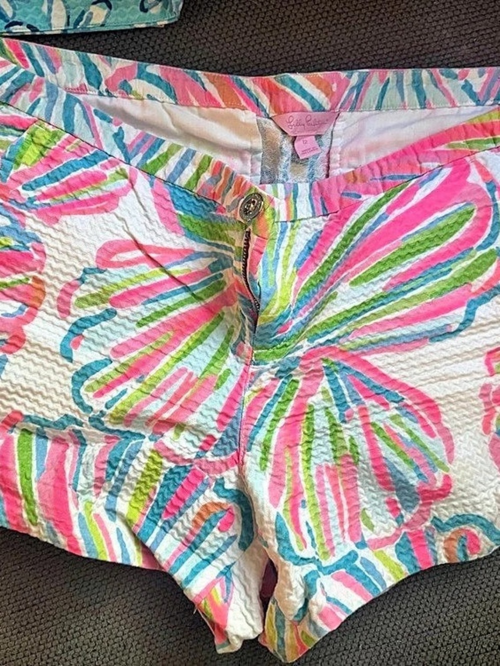 Lilly Pulitzer The Callahan Short Abstract Print Shorts in Pink & White